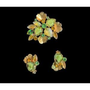 Vintage Green & Yellow Rhinestone Brooch Clip-On Earrings Set Floral Design Esta